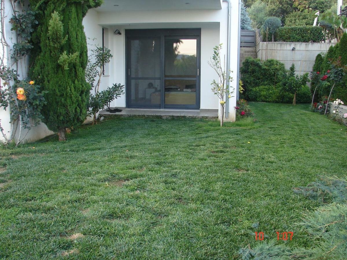Aphrodites House Nea Iraklitsa Bagian luar foto