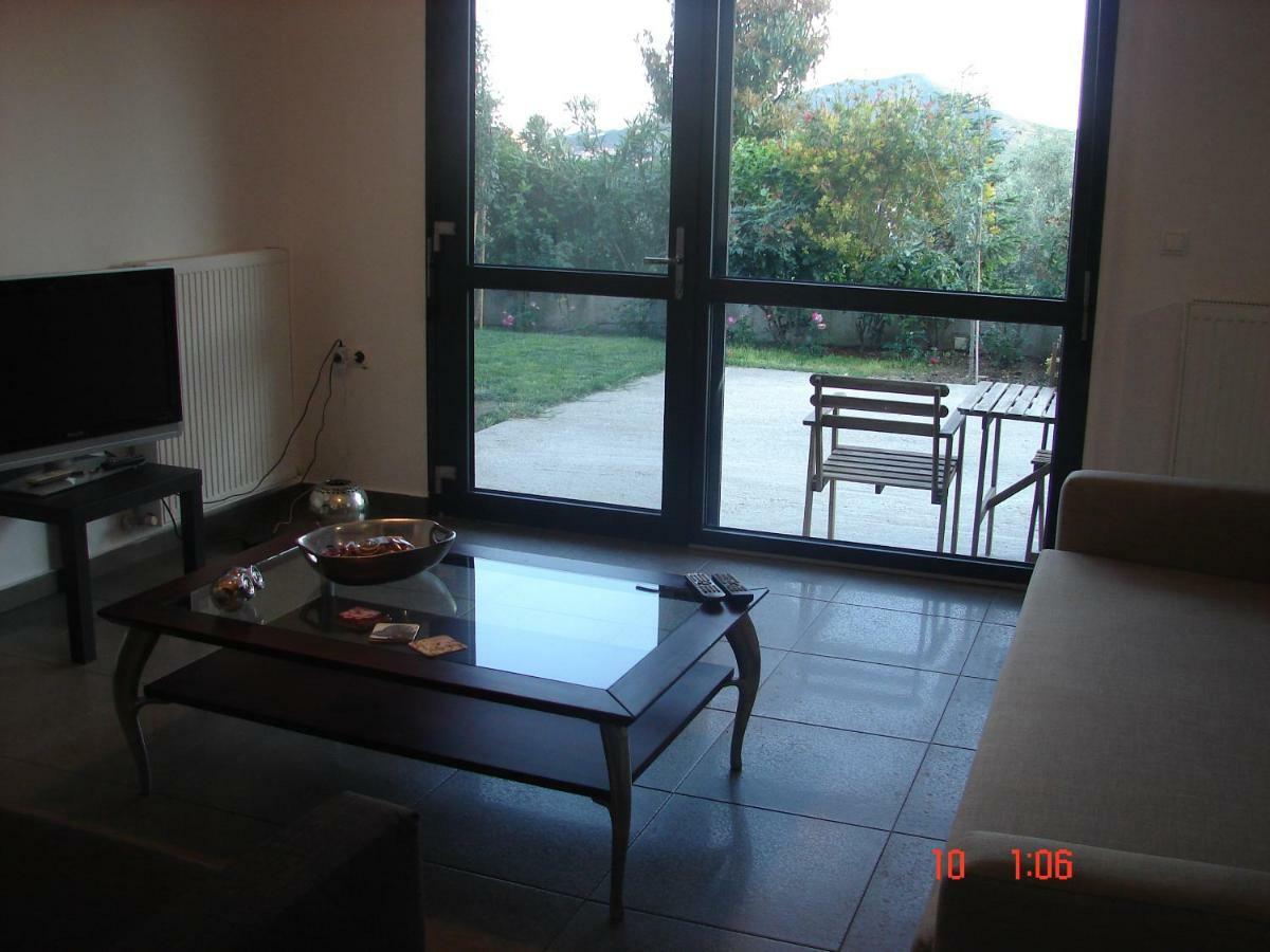 Aphrodites House Nea Iraklitsa Bagian luar foto